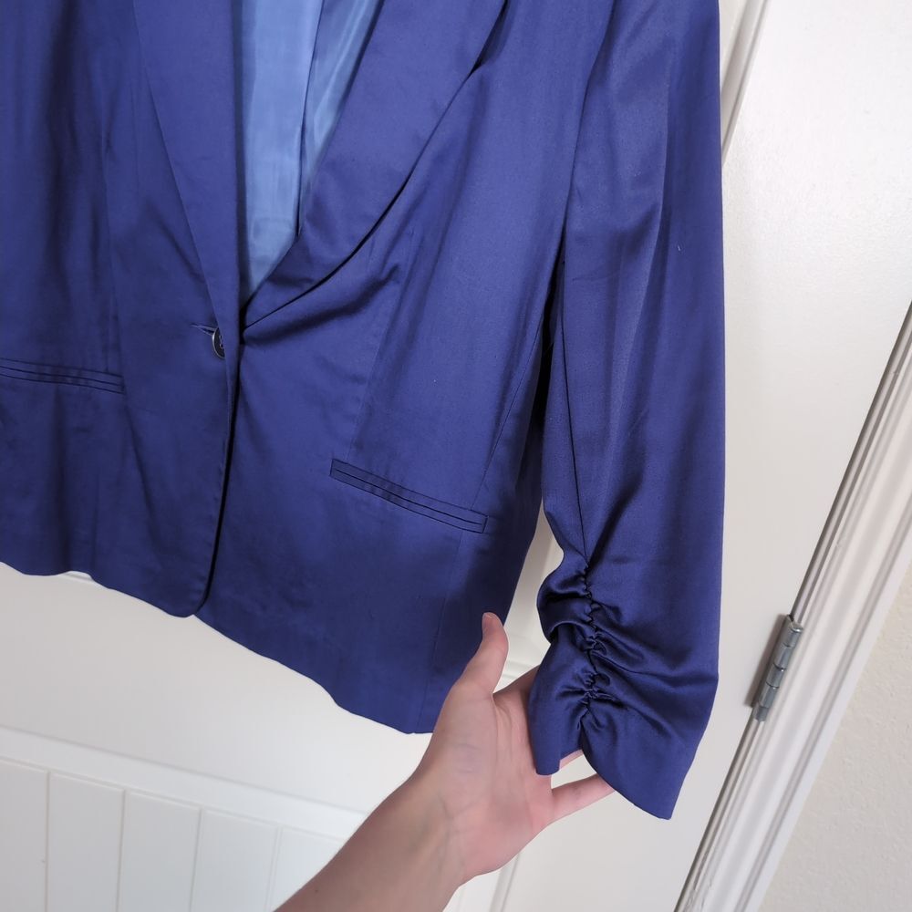 Roz & Ali Women's Blue Blazer - Picture 3 of 8